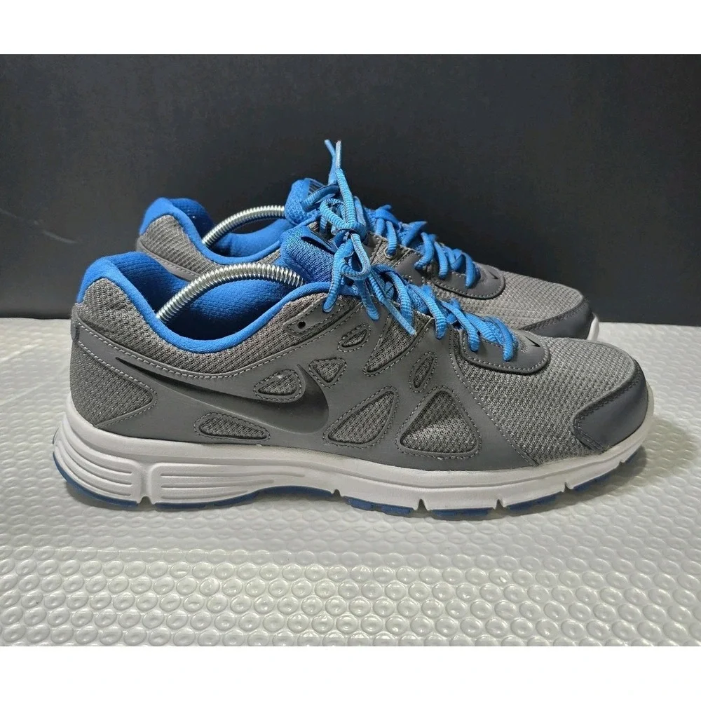 Nike product pair